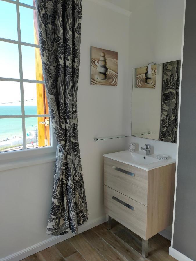 Au Gre Des Marees, Appartement Face A La Mer, Classe 3 Etoiles Ault Buitenkant foto